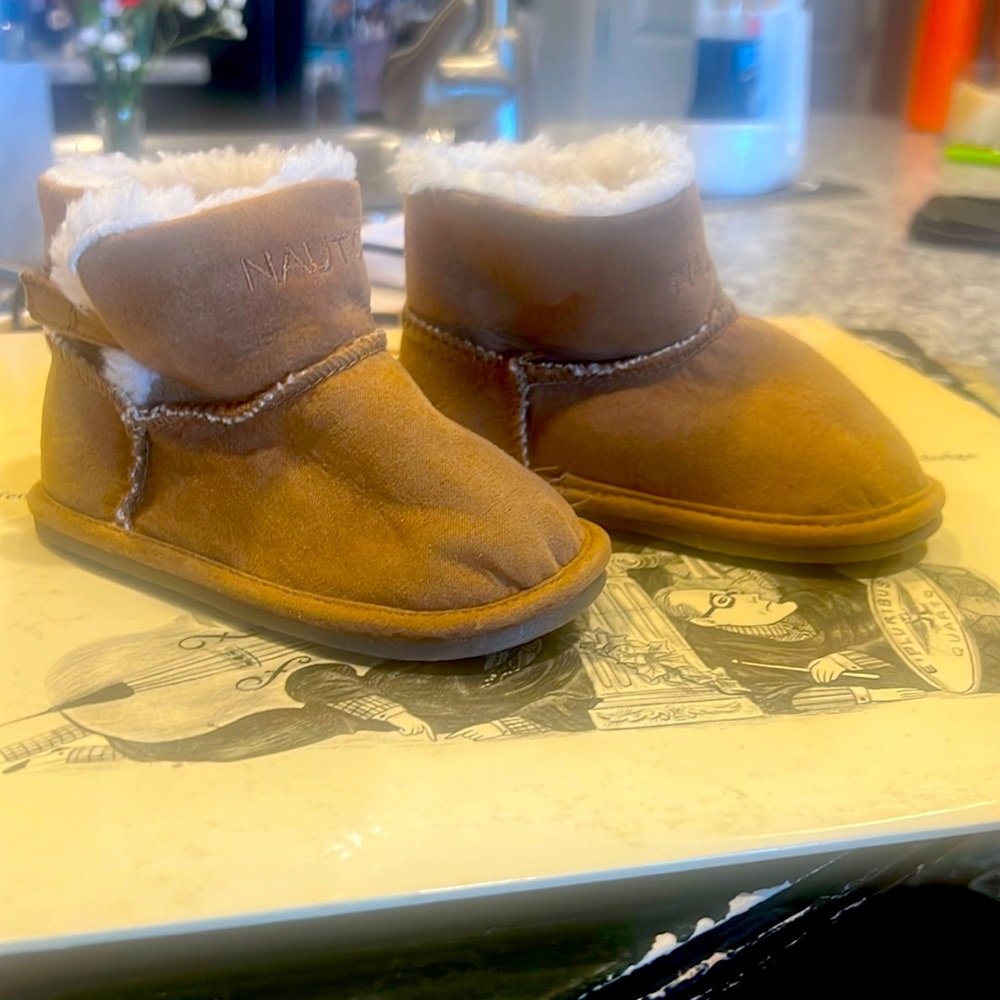 Nautica Tan Micro Shearling Pre-Walk Boots